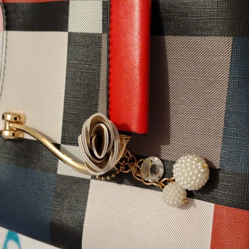 Purse - Picture 6 of 6